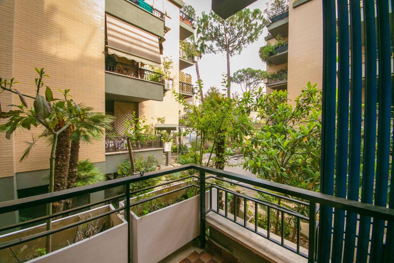 The Voice Of The Moon Apartment Rom